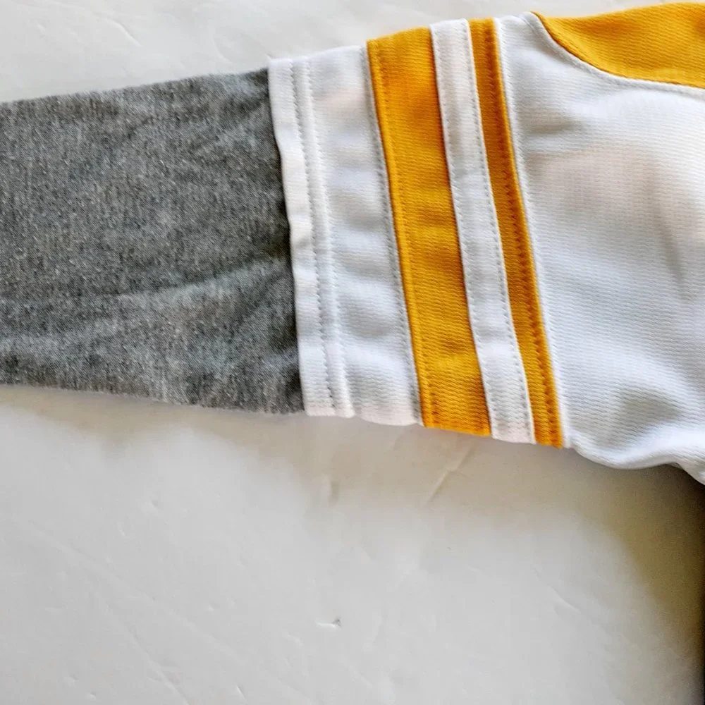 Nike Boys Shirt University of Michigan Long Sleeve Size 5